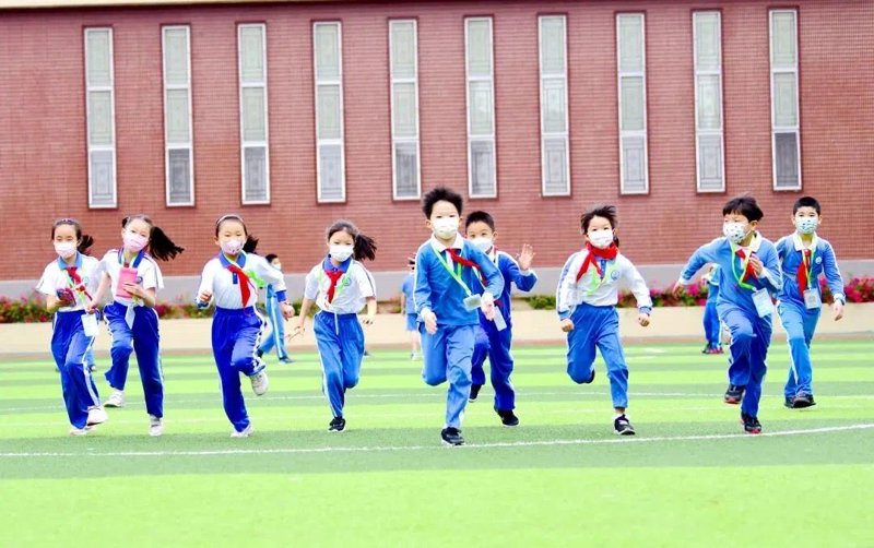 小学教育是师范类专业吗？这是一个让很多准师范生困惑的问题。